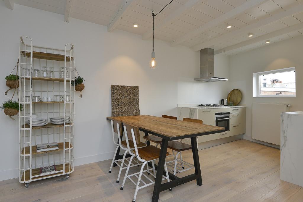 Endless Summer Beach Apartments 赞德沃特 外观 照片